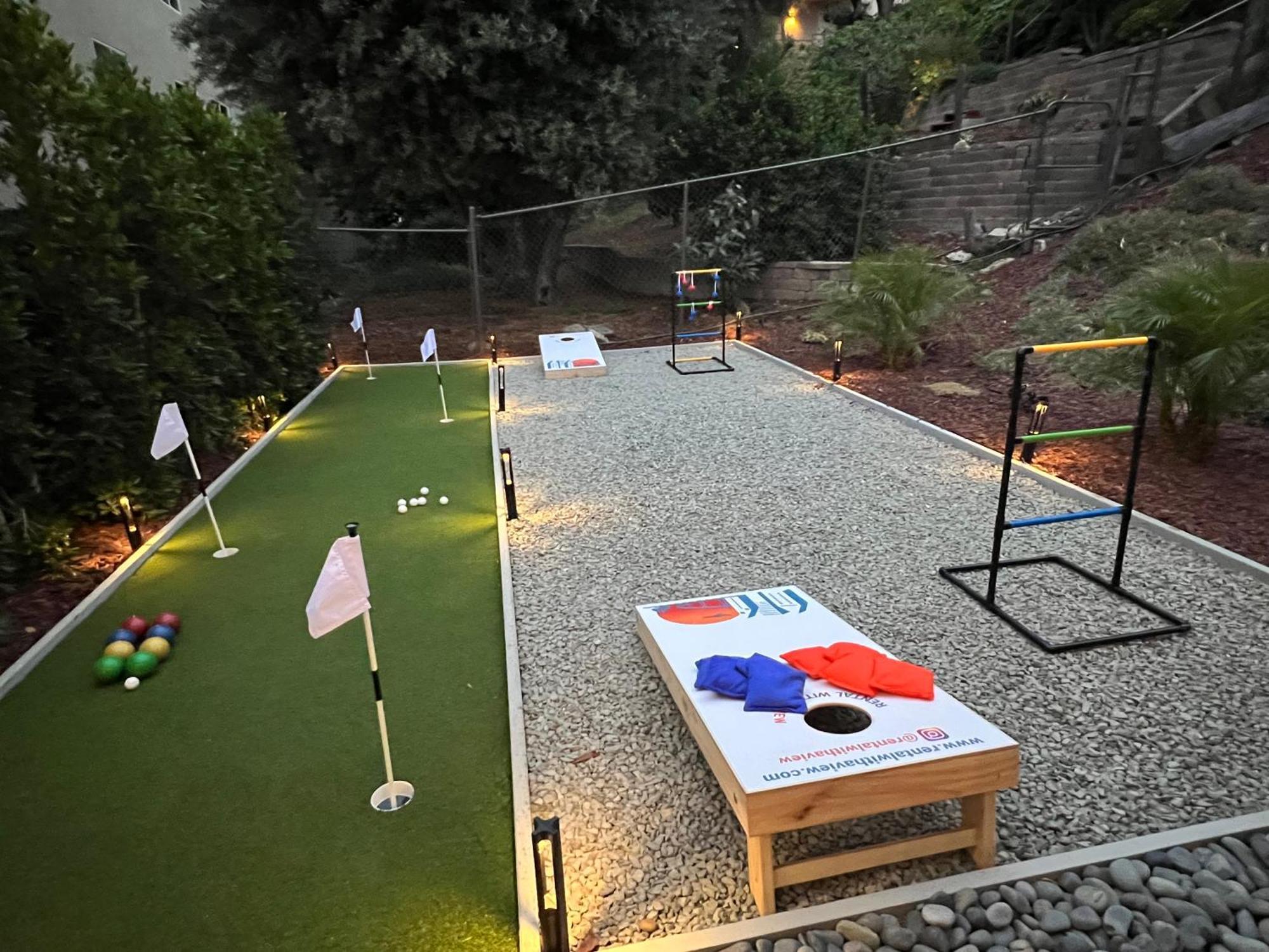 New! Great Escape 2 W/ Views, Hot Tub, Games, Safari Tent, Golf Holiday home San Diego